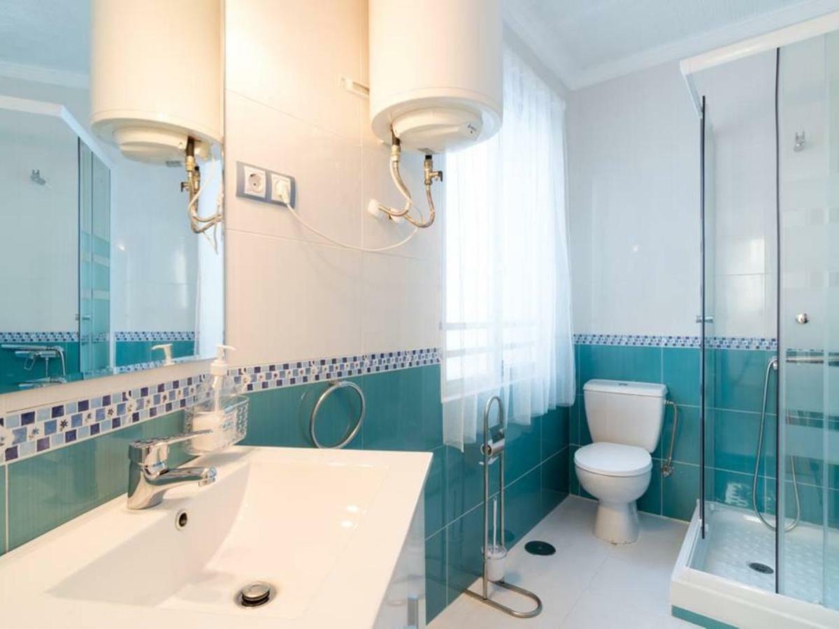 Larios Penthouse With Terrace And 2 Bedrooms Malaga Exterior photo